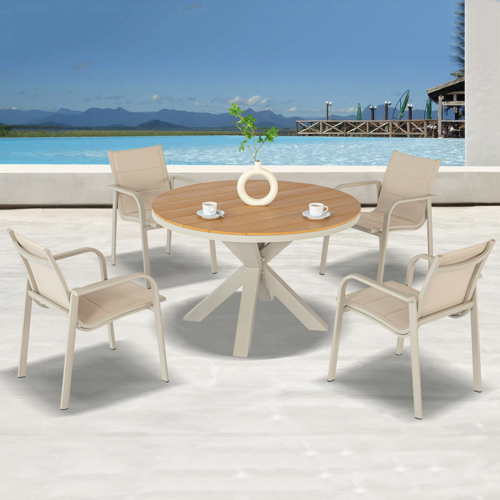 Polywood top round table dinning set